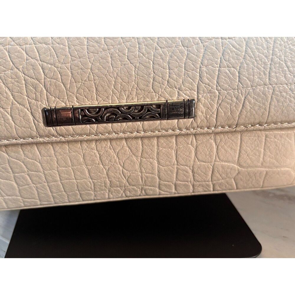 Brighton Brett Cream Croc Embossed Leather Organizer Flap Crossbody Bag - Picture 3 of 8